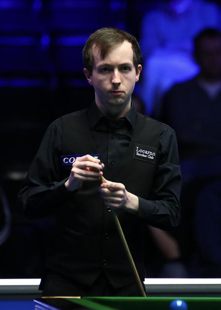 病和赛程压 病和赛程压